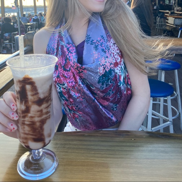 PURPLE FLORAL SCARF TOP - Picture 3 of 3